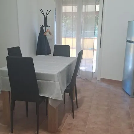 Vera * Αγκριτζέντο